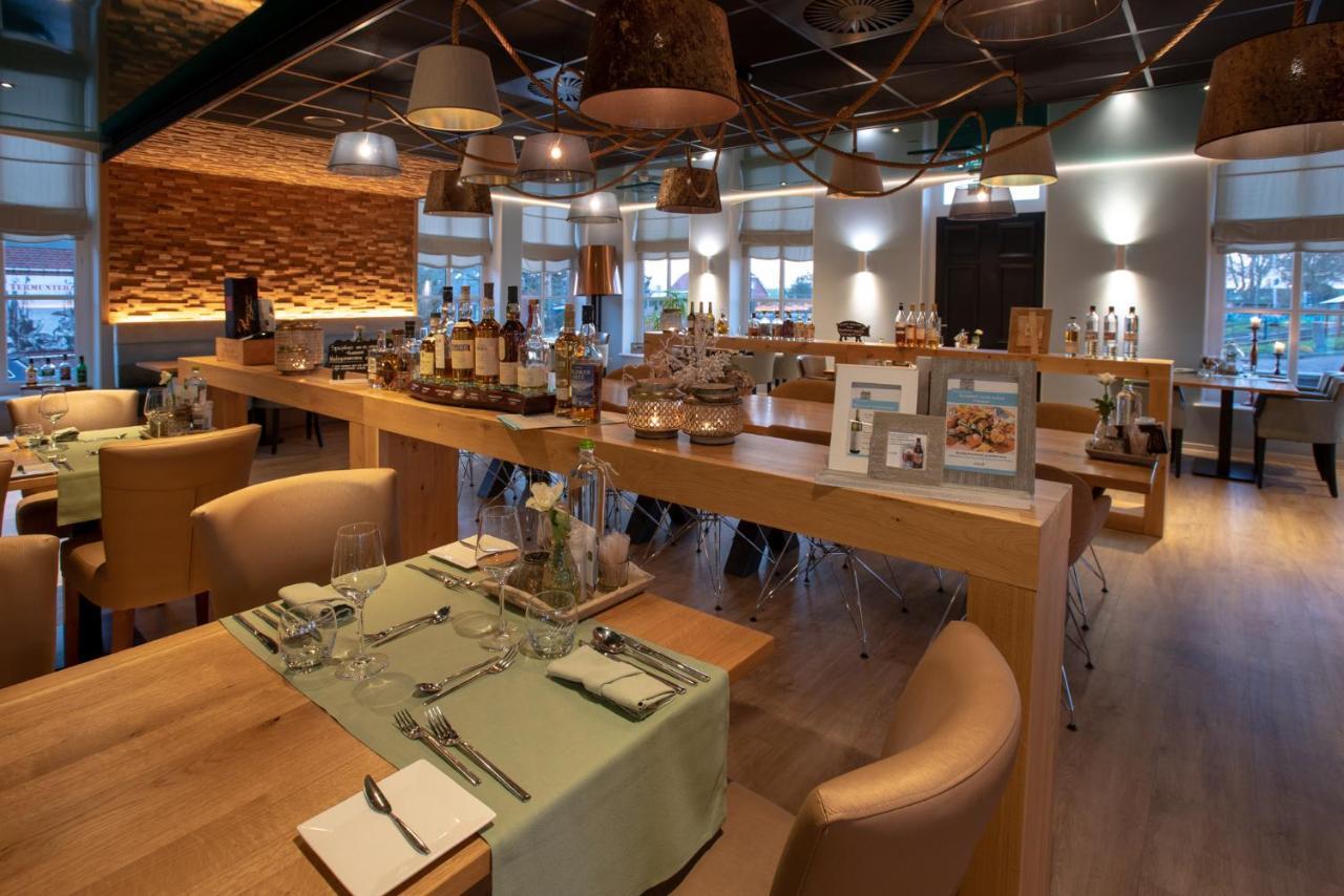Hotel-Restaurant Termunterzijl Esterno foto
